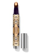By Terry Brightening CC Luminizer 1. Universal Glow