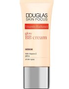 Douglas Focus Vitamin Radiance Glow BB Cream Medium
