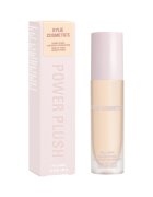 Kylie Cosmetics Power Plush Longwear Foundation