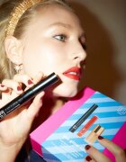 3ina Kit The Glow One грим комплект в подаръчна опаковка