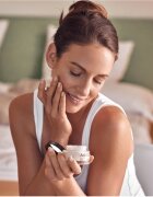 Ahava Beauty Before Age нощен лифтинг крем за лице врат и деколкте 50 мл.