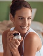 Ahava Beauty Before Age нощен лифтинг крем за лице врат и деколкте 50 мл.
