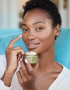 Ahava Safe Retinol подхранващ крем против бръчки с ретинол 50 мл.