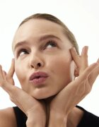 Allies of Skin Peptides & Omegas стягащ околоочен крем 15 мл.