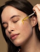 Antipodes Divine Face Oil Rosehip & Avocado Oil защитен серум против първите признаци на стареене на кожата 10 мл.