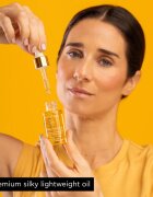 Apivita Beessential Oils Strengthening & Hydrating Day Oil озаряващо дневно олио за интензивна хидратация 15 мл.