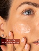 Apivita Beevine Elixir Lift Serum стягащ лифтинг серум за озаряване на лицето 30 мл.