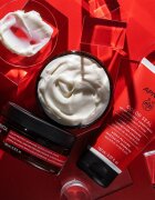 Apivita Color Seal Color Protect Hair Mask маска за коса за защита на цветовете 200 мл.