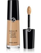 Armani Luminous Silk Concealer озаряващ коректор цвят 6 12 мл.