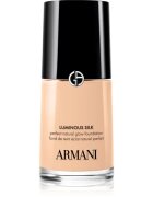 Armani Luminous Silk Foundation 2026 озаряващ фон дьо тен цвят 3.75 30 мл.