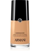 Armani Luminous Silk Foundation 2026 озаряващ фон дьо тен цвят 6.25 30 мл.