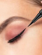 Artdeco Sensitive Fine Liner течни очни линии цвят 256.1 Black 1 мл.