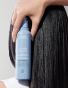 Aveda Smooth Infusion™ Perfect Blow Dry изглаждащ спрей за сешоар против цъфтене 50 мл.