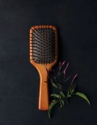 Aveda Wooden Paddle Brush дървена четка за коса 1 бр.
