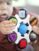 Baby Einstein Curiosity Clutch Twist & Pop играчка за подреждане 3 m+ 1 бр.