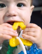 Baby Einstein Ocean Explorers Sea of Sensory Teether Toy гризалка 3 m+ 1 бр.