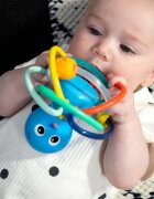 Baby Einstein Opus's Shake & Soothe Teether Toy & Rattle гризалка с дрънкалка 0 m+ 1 бр.