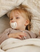 BabyOno Take Care Anatomical Silicone Soothers биберон Day & Night 18m+ 2 бр.