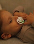 BabyOno Take Care Symmetrical Silicone Soothers биберон Day & Night 18m+ 2 бр.