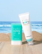 Banila Co. hello sunny Fresh Essence Sun Stick слънцезащитен крем в стик SPF 50+ 18.5 гр.