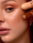 Barry M Chisel Cheeks кремообразен бронзант и озарител в стик duo balení 2x5 гр.