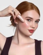 Barry M Glass Skin кремообразен озарител в стик цвят 4.5 гр.