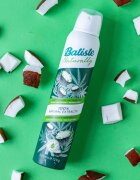 Batiste Naturally Coconut & Hemp сух шампоан за абсорбиране на излишния себум а освежаване на косата 200 мл.