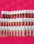 Benefit The POREfessional Foundation течен озаряващ фон дьо тен с ниацинамид цвят 16W Stellar 30 мл.
