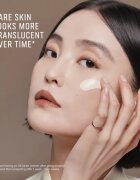 Bobbi Brown Serum Silk Foundation лек фон дьо тен с озаряващ ефект цвят Beige 30 мл.