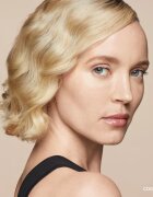 Bobbi Brown Skin Concealer Stick коректор в стик цвят Cool Sand 3 гр.
