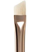 BrushArt Basic Eyeliner brush четка за очна линия 1 бр.