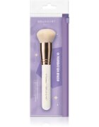 BrushArt Basic Foundation brush Четка за грим 1 бр.