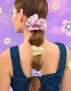 BrushArt Daisy Dreams Satin Scrunchies Set ластици за коса 3 бр.