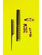BrushArt Hair Tail comb with a carbon finish гребен 1 бр.