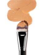 BrushArt Professional B1 Flat foundation brush четка за течен фон дьо тен B1 1 бр.