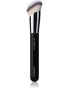 BrushArt Professional B11 Angled foundation brush Четка за грим B11 1 бр.