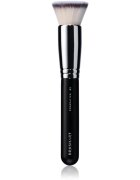 BrushArt Professional B2 Foundation brush кабуки четка за фон дьо тен B2 1 бр.