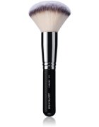 BrushArt Professional B3 Powder brush четка за пудра B3 1 бр.