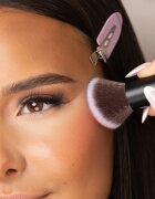 Brushworks Angled Blush Brush Скосена четка за руж тип NO. 7 1 бр.