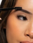 Brushworks Double Ended Brow Brush And Spoolie двустранна четка за вежди NO. 22 1 бр.