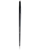 Brushworks Precise Brow скосена четка за вежди тип NO. 21 1 бр.