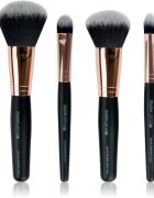 Brushworks Travel Brush Set комплект от мини четки