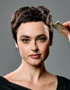 Bumble and Bumble Sumotech стилизиращ крем за фиксиране и оформяне 50 мл.