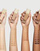 Burberry Beyond Wear Perfecting Matte Foundation течен фон дьо тен с матов завършек цвят Light Neutral 030 30 мл.