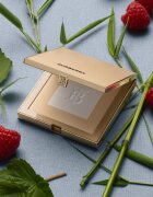 Burberry Beyond Wear Powder матираща пудра с изглаждащ ефект Medium Deep 03 11 гр.