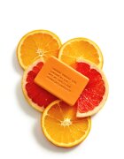 Carbon Theory Facial Cleansing Bar Vitamin C & Caffeine почистващ сапун за лице с витамин С Orange 100 гр.