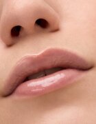 Catrice Aura Drop Lip Elixir масло от нар с подхранващ ефект цвят 010 Sparkle Served 4 мл.