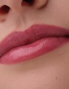 Catrice Bare Touch подхранващ балсам за устни цвят 040 Kiss Me Wild 3 гр.