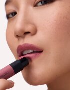 Catrice Blur-Real крем-червило с матиращ ефект цвят 040 Berry Dusk 3.5 мл.