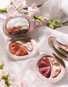 Catrice Brides & Besties озаряващ руж цвят C01 Vow To Glow 8.5 гр.